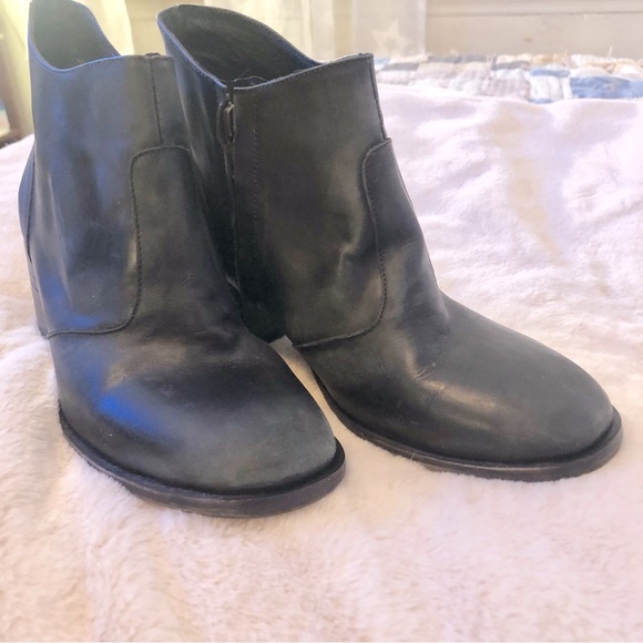 Esquivel Handmade Jill Ankle Boot 8.5 - Picture 4 of 9